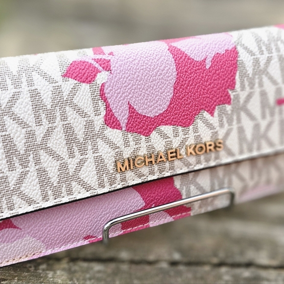 Michael Kors Jet Set Granita Floral Wallet euc - Picture 3 of 12